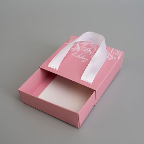 12х12х4 коробка-сумка рожева "Be happy" 0039 фото