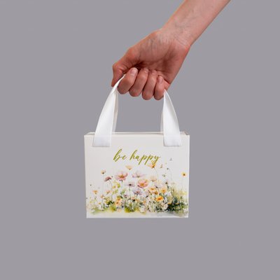 15х12х5 коробка-сумка біла "Be happy" квітковий принт №1 0024 фото